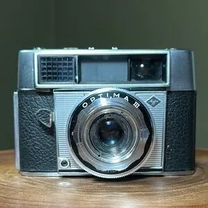 AGFA Optima III Vintage Camera - Non-Working for Parts/Display